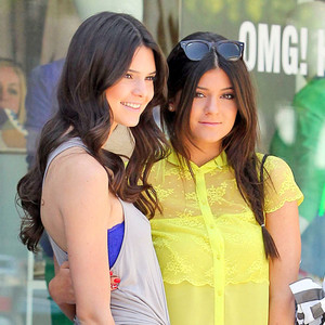 Kendall Jenner, Kylie Jenner Kendall Jenner, Kylie Jenner